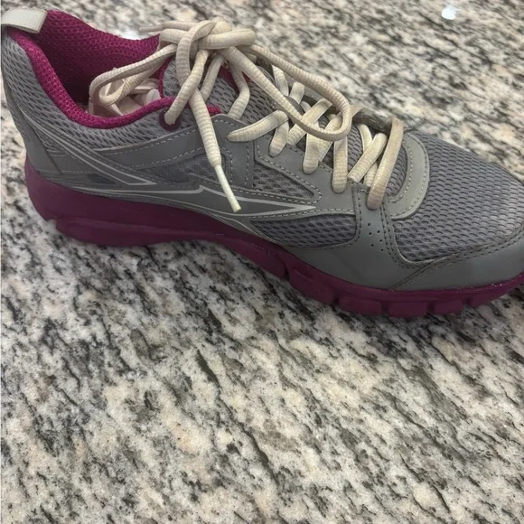 Reebok Gray and Purple Athletic Shoes with Supportive Midsole - Picture 3 of 7